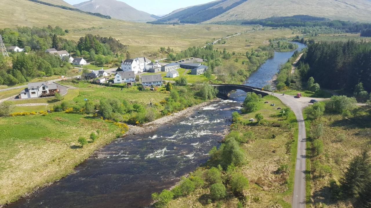Bridge Of Orchy Hotel Exterior foto